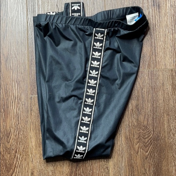 Adidas 5 PCs lot - Picture 8 of 11